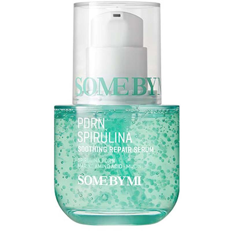 „Some By Mi PDRN SPIRULINA Soothing Repair Serum“ – intensyvus regeneruojantis serumas su raminančiu poveikiu.