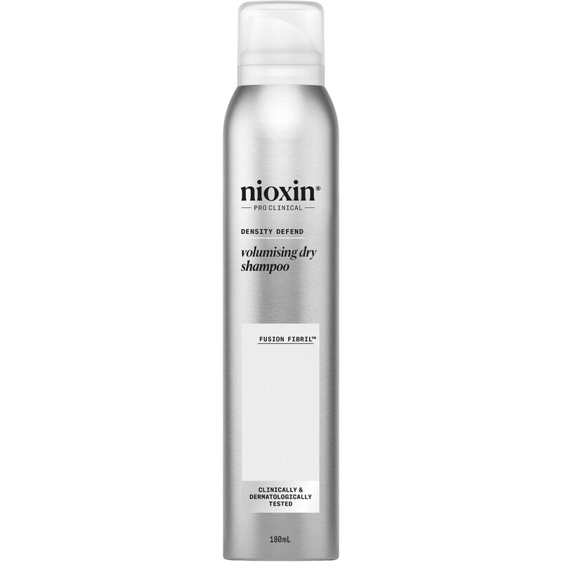 „Nioxin Density Defend“ apimties suteikiantis sausas šampūnas – sausas šampūnas apimčiai ir riebalų kiekio mažinimui.